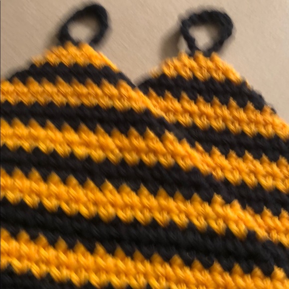 Potholders 100% cotton hand crochet black & gold - Picture 2 of 3